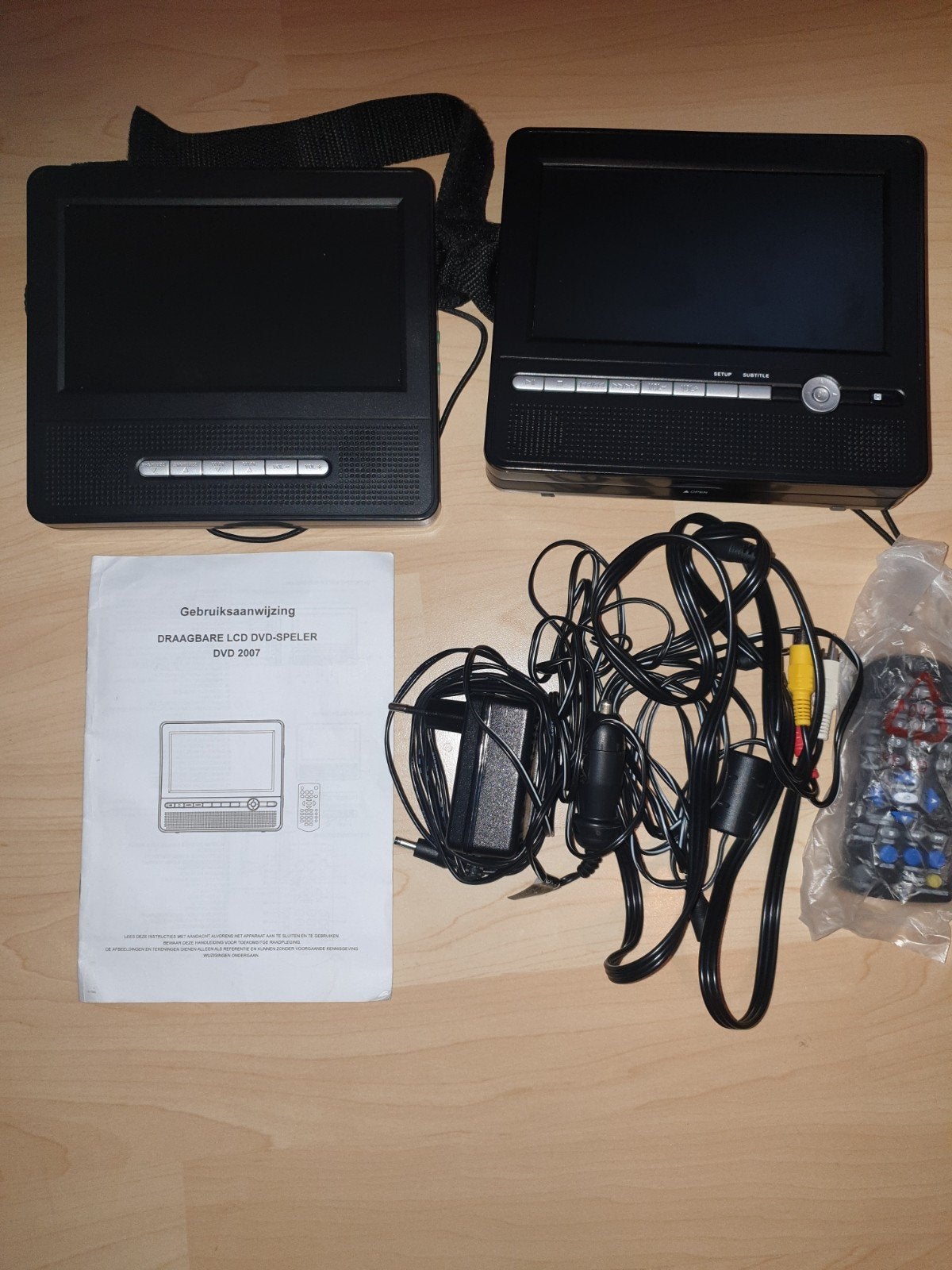 Draagbare DVD-spelers met accessoires, Audio, Tv en Foto, Dvd-spelers, Gebruikt, Draagbaar, Ophalen, Overige merken