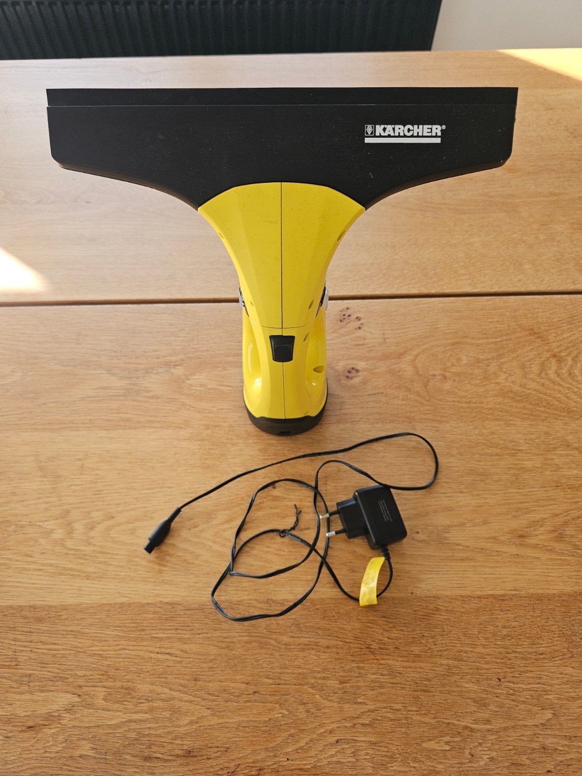 Kärcher Cordless Window Vacuum Cleaner + Charger, Huis en Inrichting, Schoonmaakartikelen, Verzenden