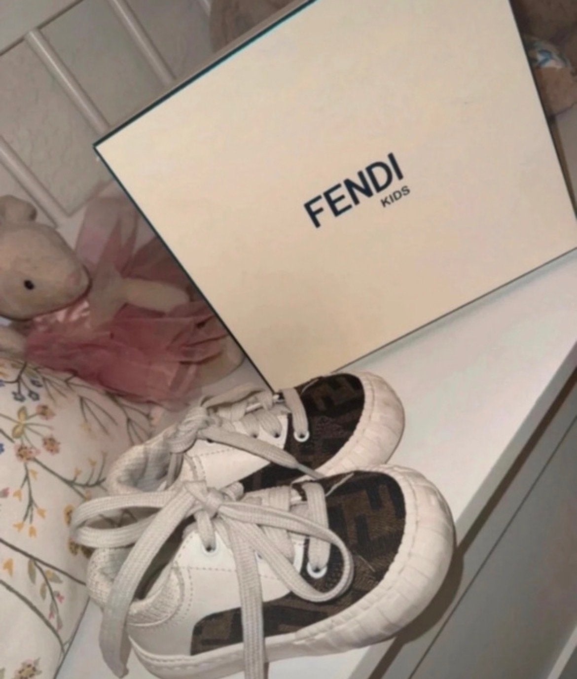 Fendi babyschoentjes maat 20, Ophalen, Jongen of Meisje, Schoenen, Zo goed als nieuw