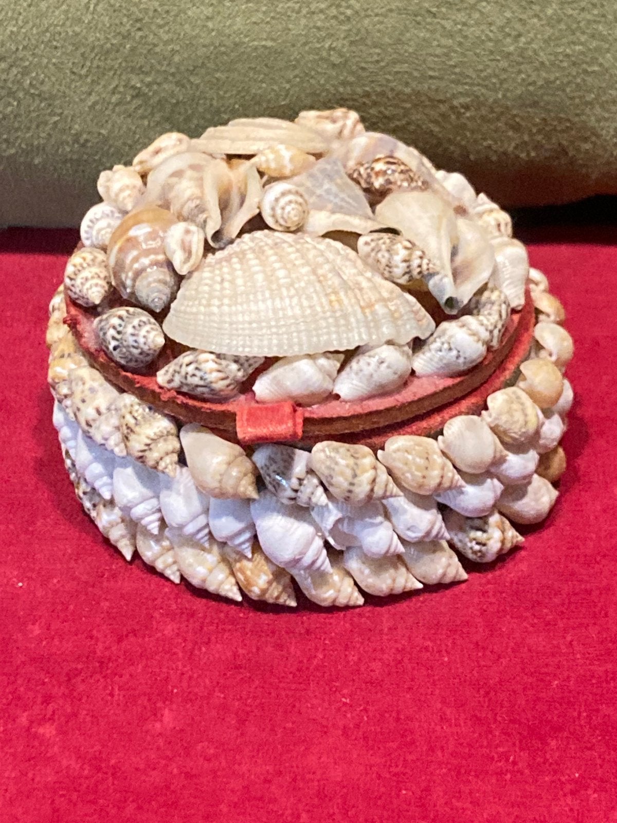 Dekseldoosje schelp (180425c), Antiek en Kunst, Ophalen of Verzenden