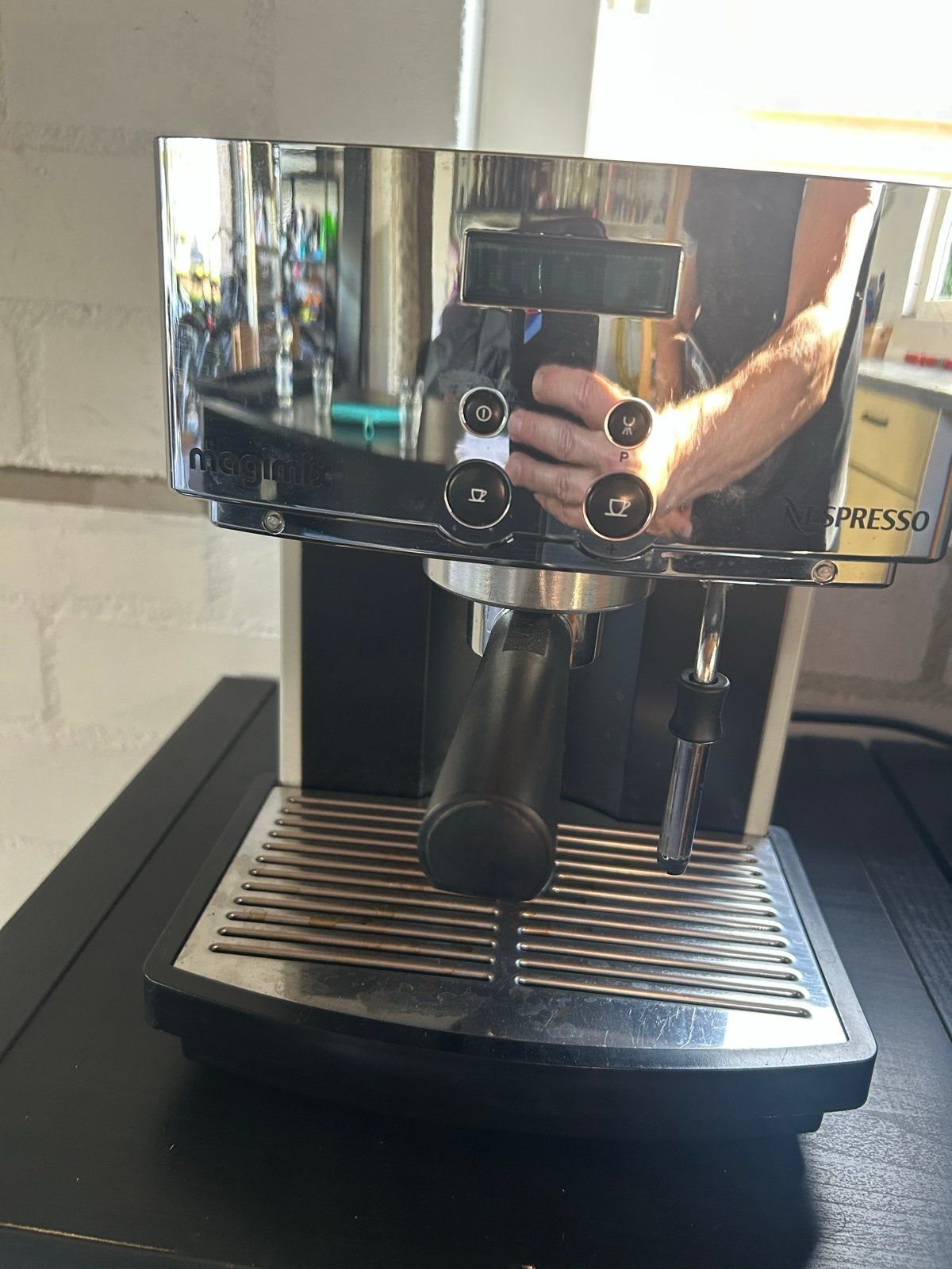 Nespresso Magimix M300 Espressomachine - Zo goed als nieuw, Espresso apparaat, Ophalen of Verzenden, Zo goed als nieuw, 1 kopje