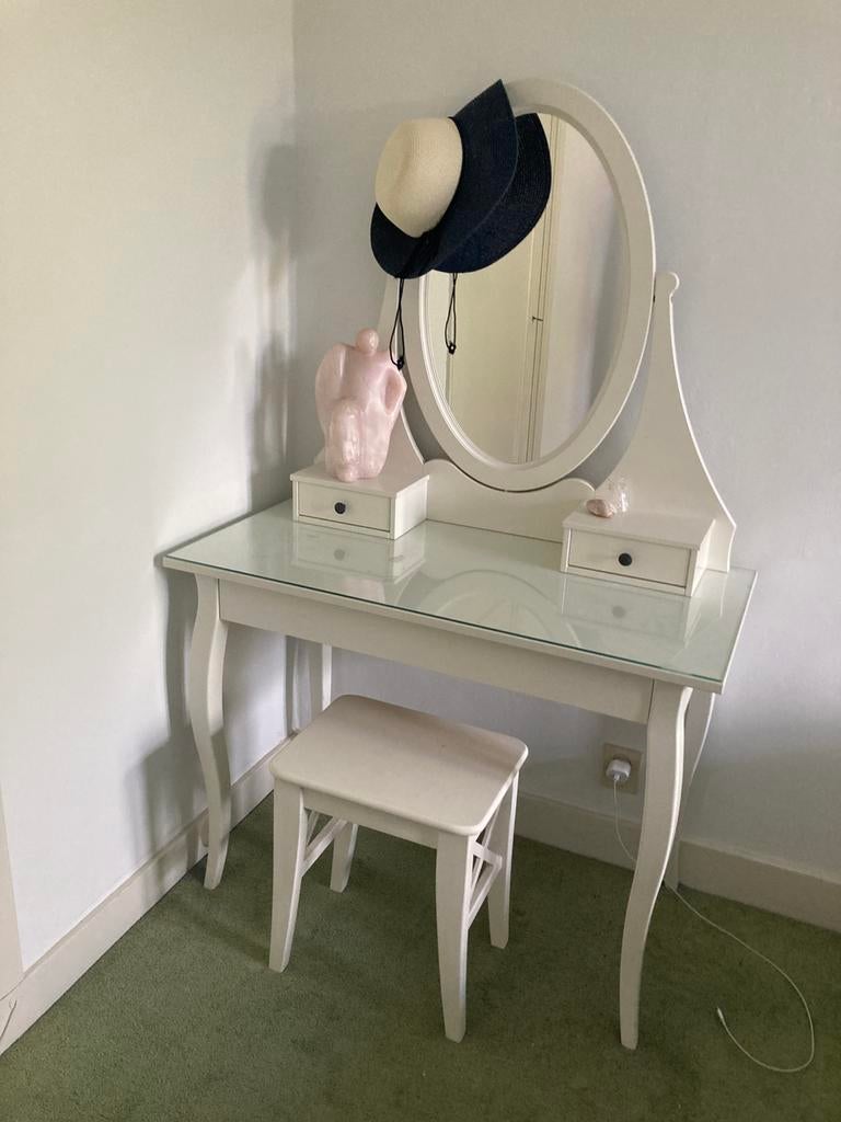 Kaptafel met kruk ikea, Ophalen, Zo goed als nieuw, 50 tot 100 cm, Minder dan 100 cm