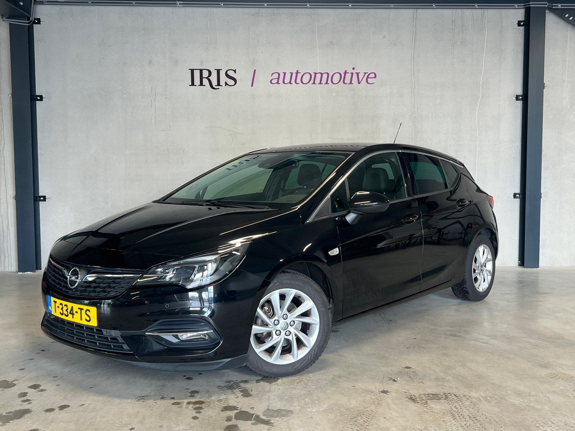Opel Astra 1.2 Launch Elegance - Trekhaak - Carplay - Cr + C, Voorwielaandrijving, 1350 kg, Gebruikt, Bedrijf