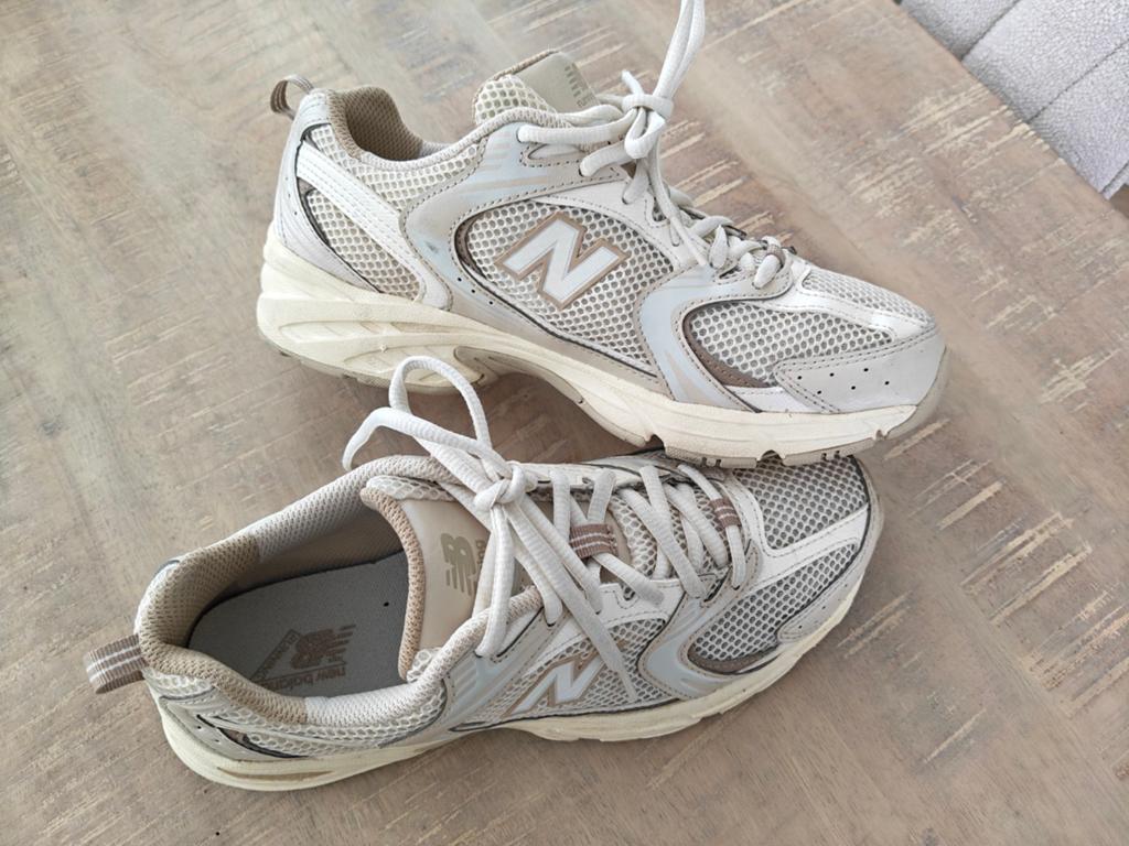 New Balance 530 maat 40, Kleding | Dames, Schoenen, Ophalen of Verzenden, Zo goed als nieuw, Sneakers of Gympen