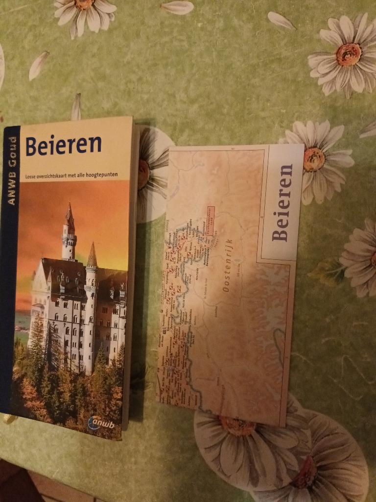 Beieren Duitsland ANWB Goud reisgids kaart Munchen Alpen, Europa, Ophalen of Verzenden, Zo goed als nieuw, Reisgids of -boek