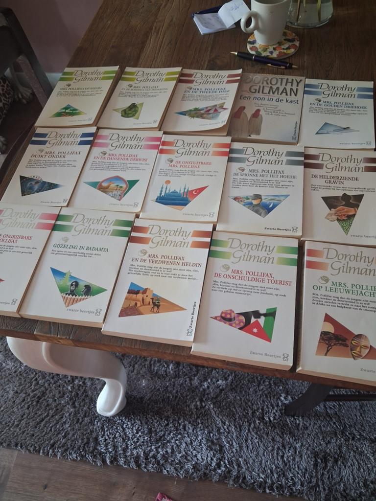 Grote collectie Dorothy Gilman boeken (Mrs. Pollifax), Boeken, Ophalen of Verzenden, Gelezen, Dorothy Gilman, Nederland