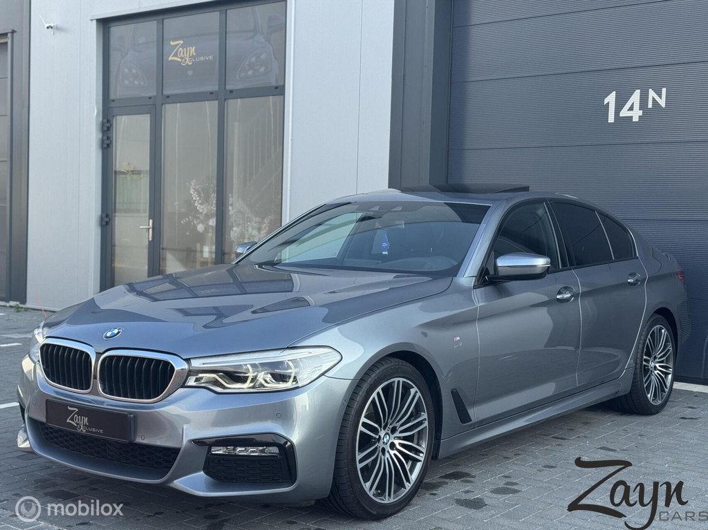 BMW 5-serie 520D EDE High Executive | M-Pakket | Dak | 19" |, Auto's, Automaat, Achterwielaandrijving, Euro 6, Bedrijf