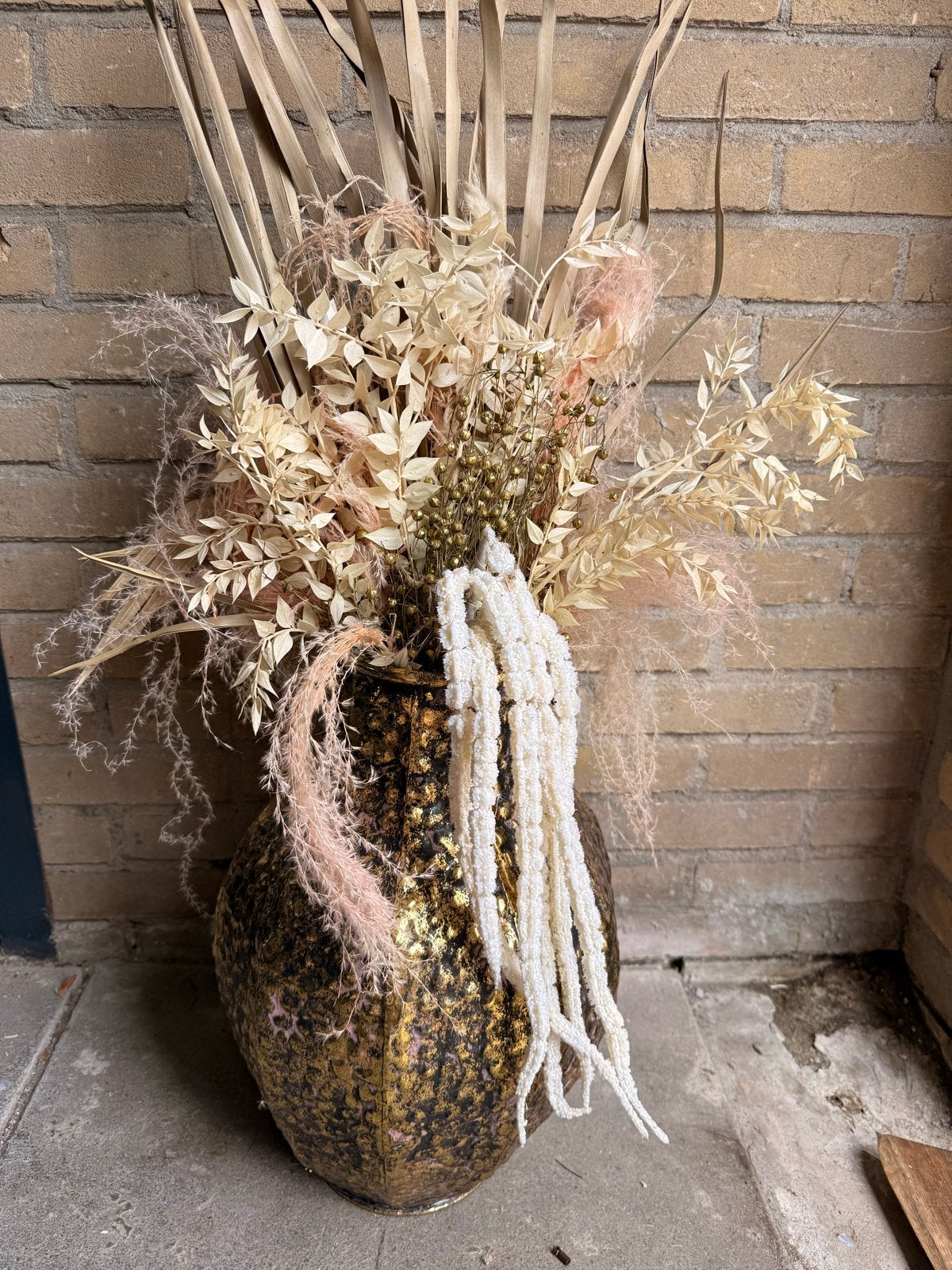 Grote vaas met droogbloemen - Uniek decoratiestuk, Overige materialen, Gebruikt, Overige kleuren, 50 tot 75 cm