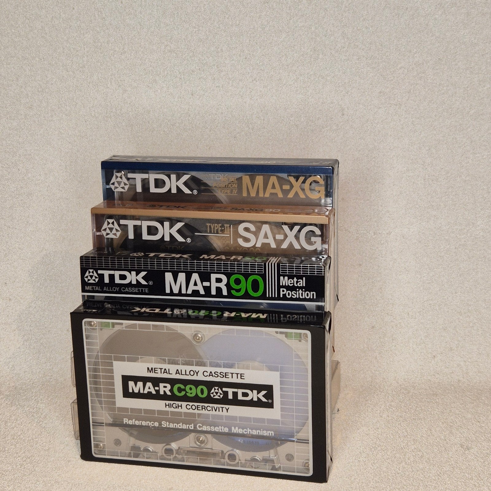Tdk set van 4 tapes.MA-R 90 & MA-XG 90 & SA-XG 90& MA-RC 90, 2 t/m 25 bandjes, Overige genres, Ophalen of Verzenden, Nieuw in verpakking