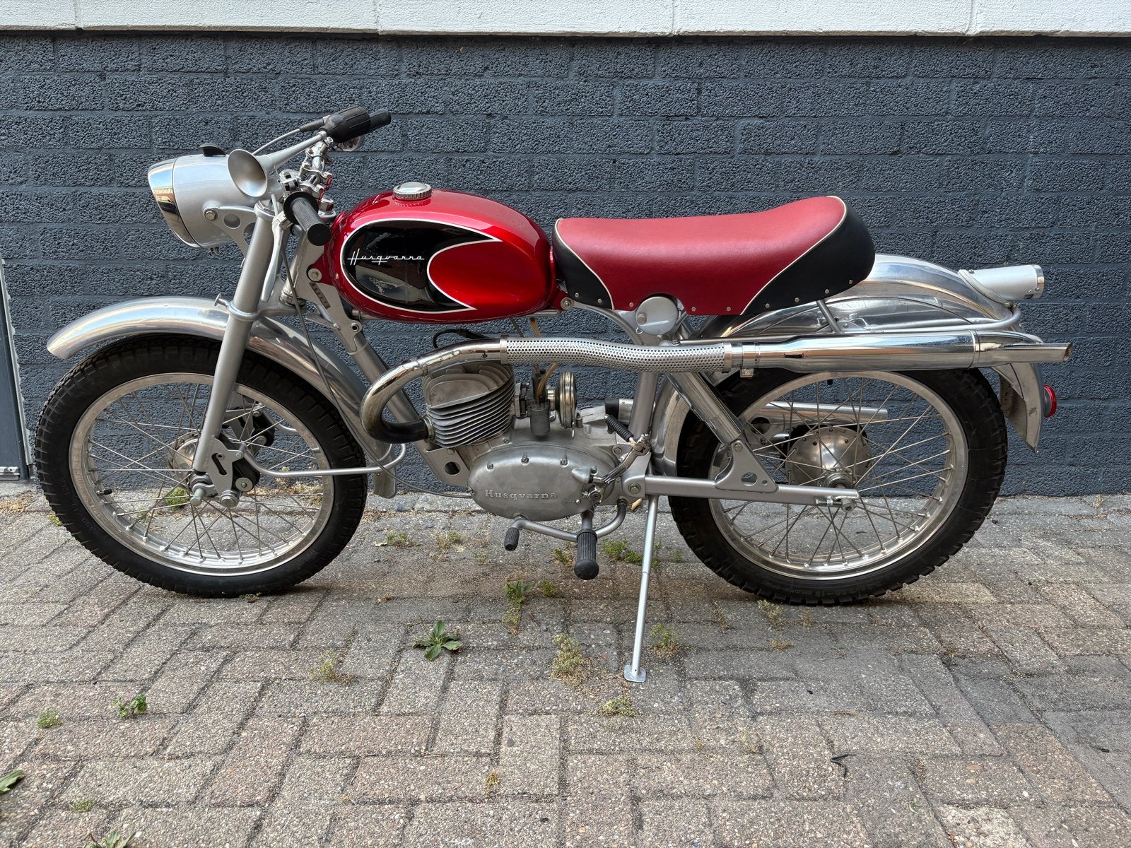 Husqvarna Silverpil 1957 - Klassieke Zweedse Schoonheid, Motoren, Gebruikt, Overig, 11 kW of minder, Handgeschakeld
