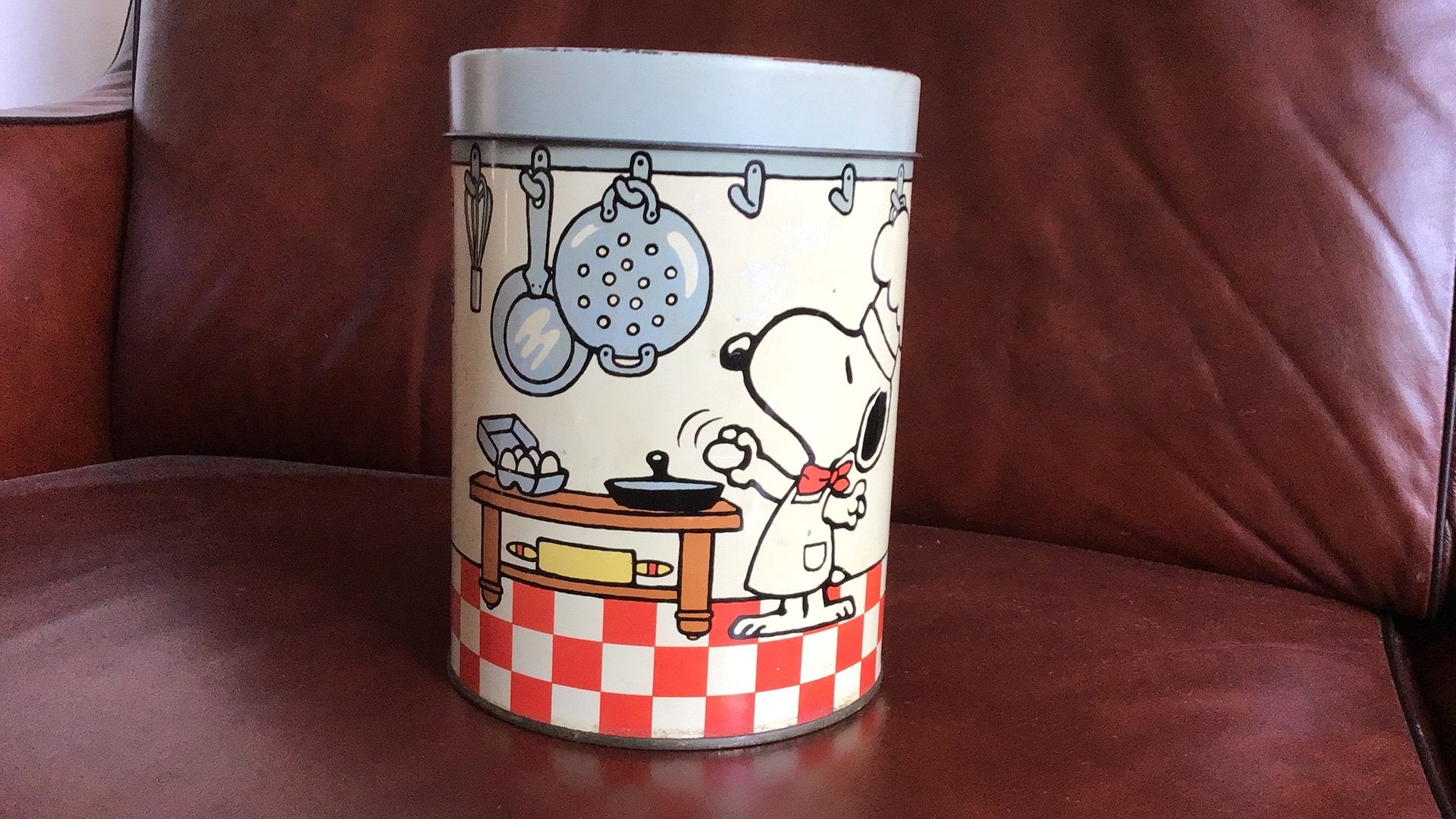 Snoopy peanuts opbergblik 1965, Ophalen of Verzenden, Snoopy, Zo goed als nieuw