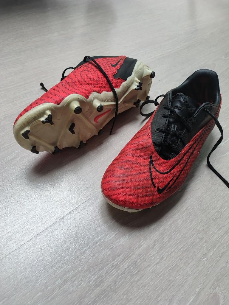 Nike voetbalschoen maat 37, Ophalen, Gebruikt, Maat XS of kleiner, Schoenen