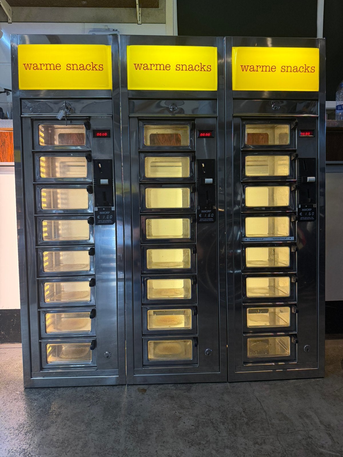 Snackautomaat automatiek snackmuur febo loketautomaat, Ophalen, Gebruikt