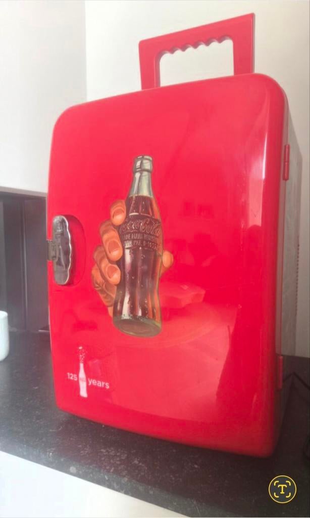 Coca-Cola Mini Koelkast - Draagbaar en Compact, Zonder vriesvak, Ophalen of Verzenden, Minder dan 45 cm, Minder dan 85 cm