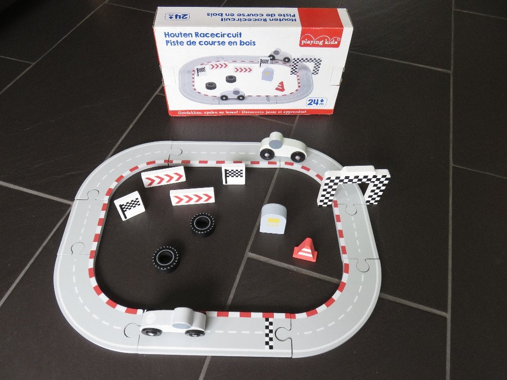 Houten racecircuit, 19 delig met twee auto’s., Ophalen of Verzenden, Zo goed als nieuw