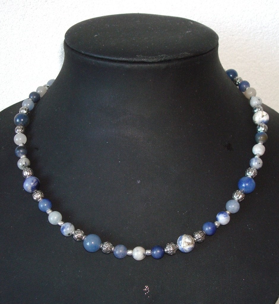 Ketting van sodaliet, Info.adorabeads@gmail.com, Overige materialen, Want 18 Hoogviet, Adorabeads