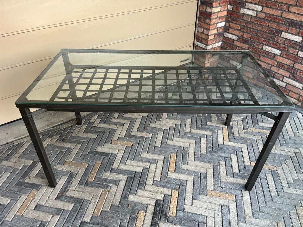 Glazen tuintafel met metalen onderstel, Ophalen, Gebruikt, 100 tot 150 cm, 50 tot 100 cm