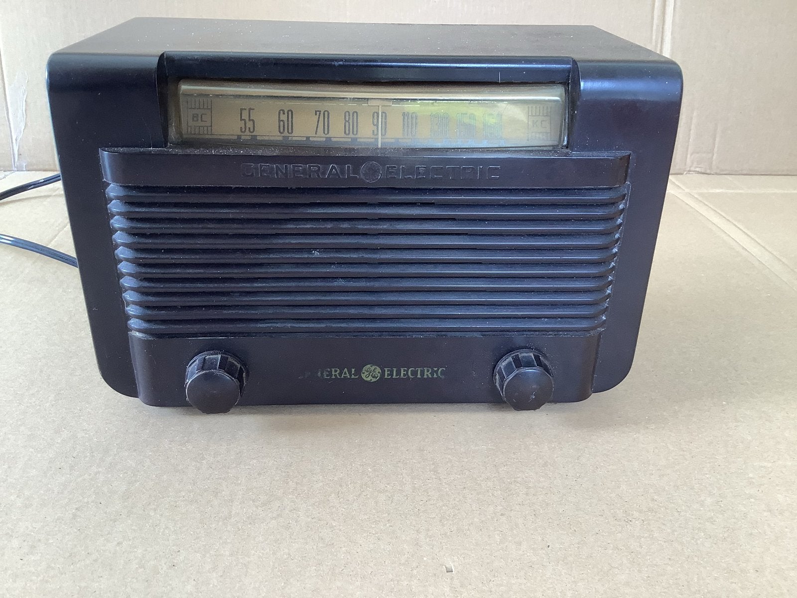 General Electric CL-500 antieke bakelieten radio, Ophalen of Verzenden