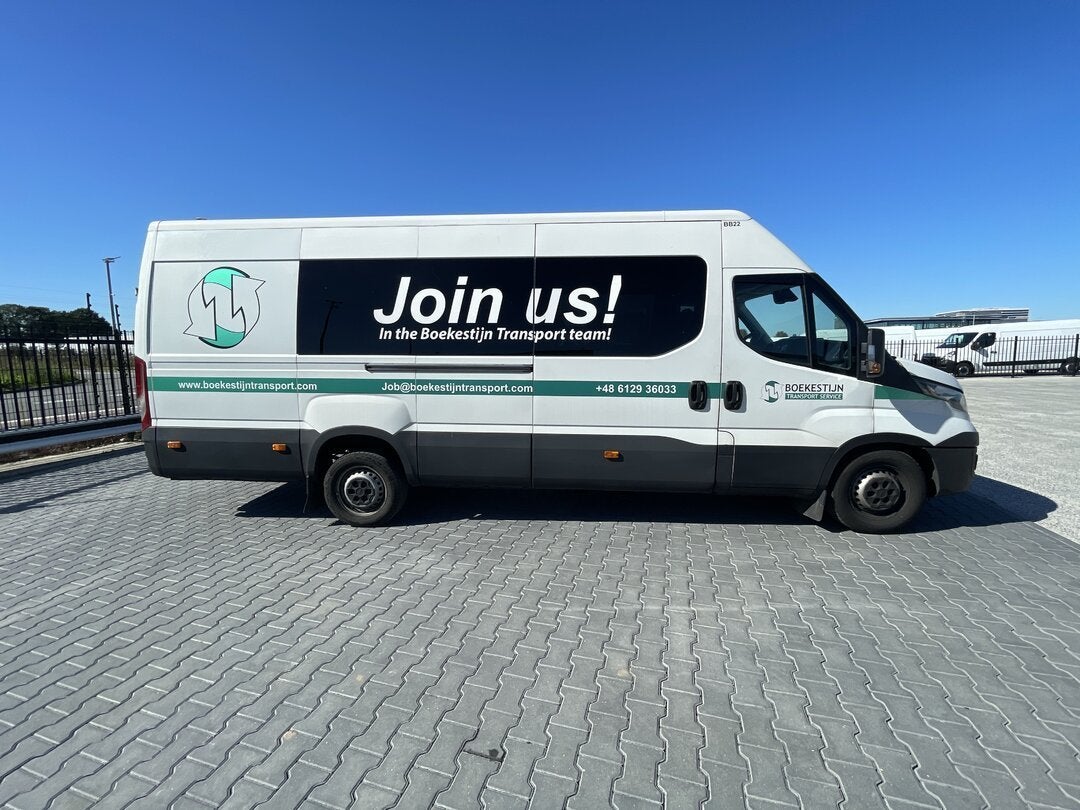Iveco Daily 35S18 3.0L Automaat, 9-persoons vervoer 2019, Auto's, Automaat, Gebruikt, Euro 6, 4 cilinders