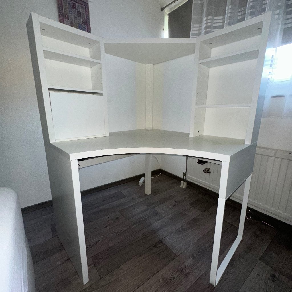 IKEA HOEKBUREAU - ZSM WEG, Huis en Inrichting, Bureaus, Demontabel, Gebruikt, Hout, Hoekbureau