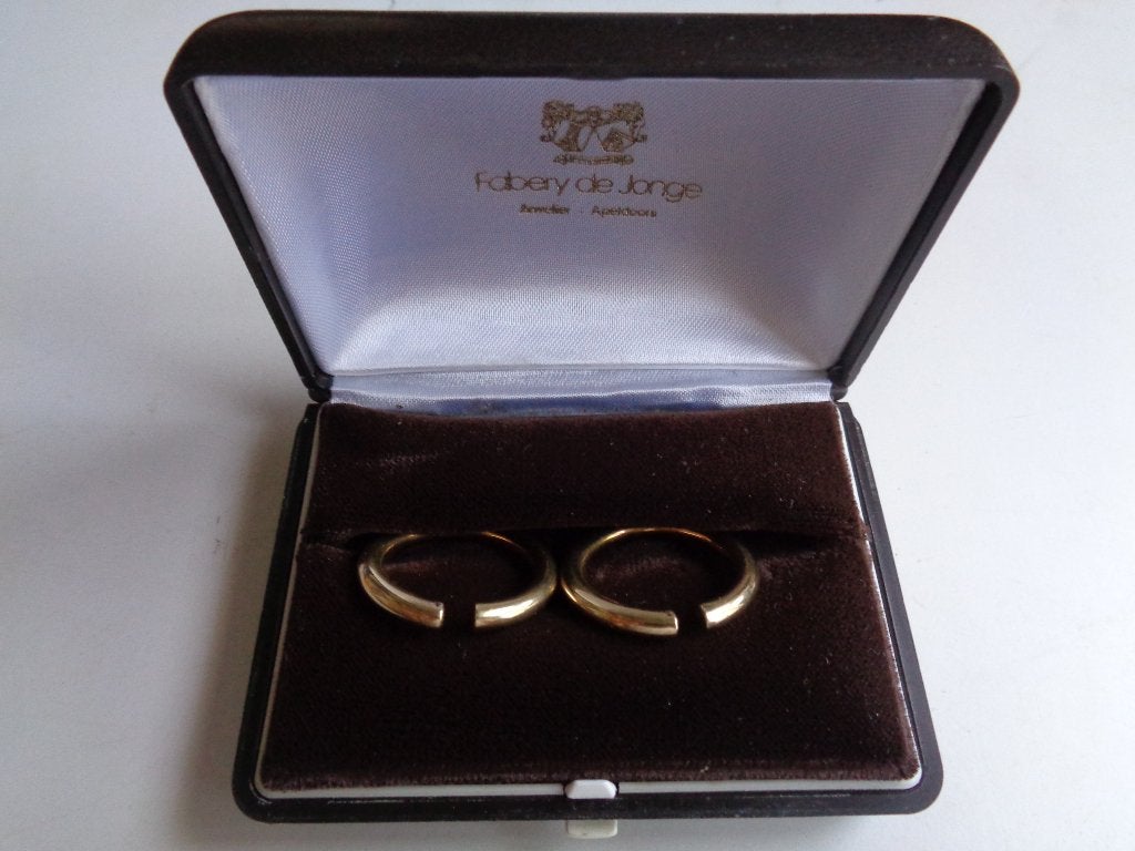 Gouden Cecile Dreesmann DESIGN oorringen, Hangers, Nieuw, Ophalen of Verzenden, Goud