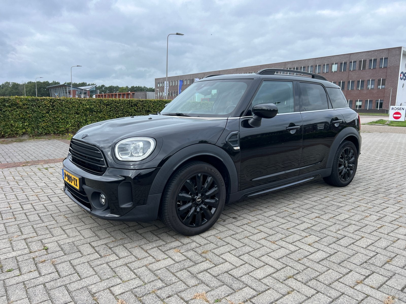 Mini Countryman 1.5 150pk Aut. 2022 Zwart, 745 kg, 15 km/l, Zwart, Countryman