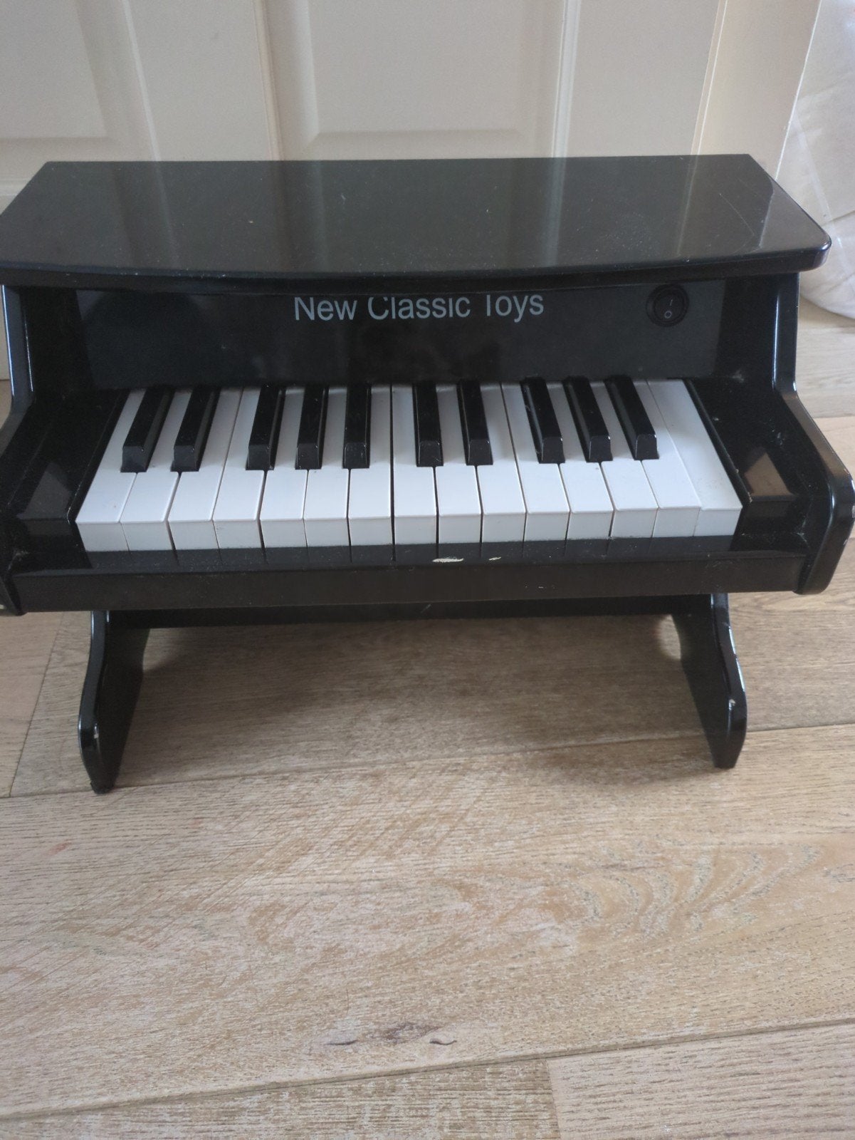 New classic kinderpiano, Ophalen, Zwart