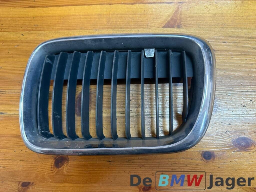 Grill links zwart 51138195091 BMW 3-serie E36 51138185801, Gebruikt, Ophalen of Verzenden, BMW, BMW