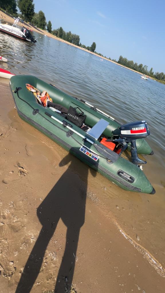 Aquaparx rubberboot met 4 pk motor, Ophalen of Verzenden, Gebruikt, Twee personen, Overige typen