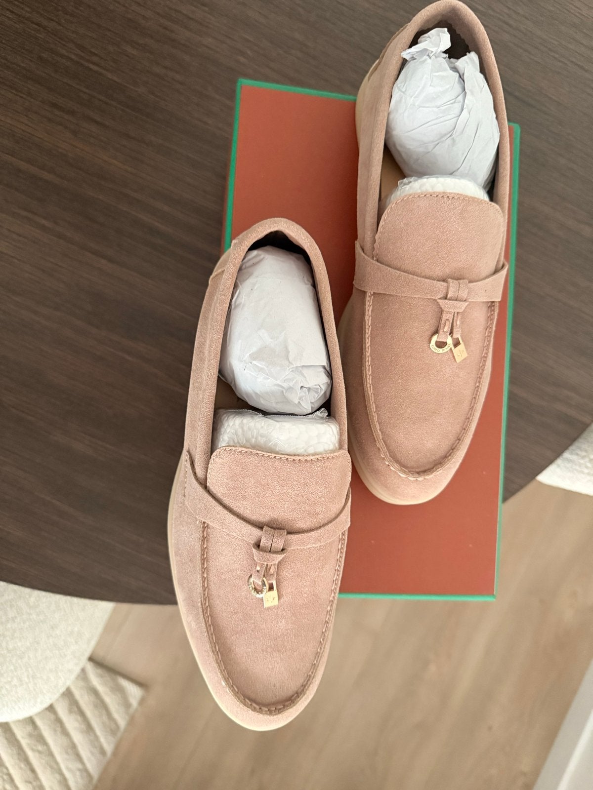 Loro Piana Summer Walk Loafers Roze Suède maat 39, Ophalen of Verzenden, Nieuw, Roze, Instappers