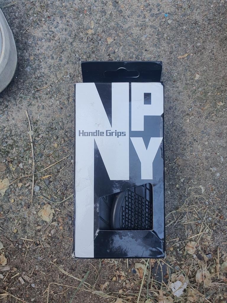 Nieuwe NPY Handvaten Handvatten voor Fatbike onderdelen, Fietsen en Brommers, Fietsonderdelen, Stuur, Nieuw, Ophalen of Verzenden