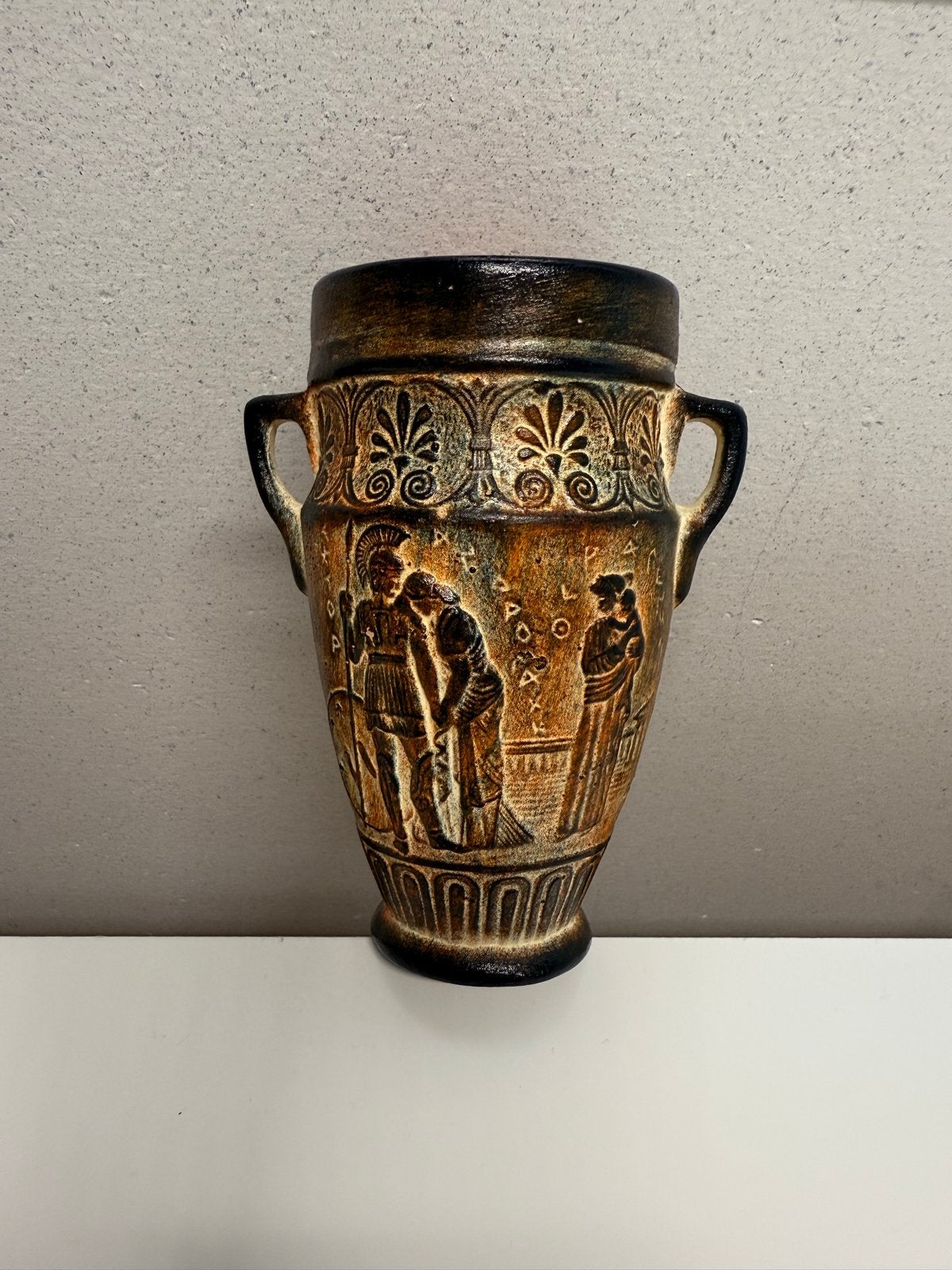 Antieke Griekse stijl vaas met mythologische scènes, Ophalen of Verzenden