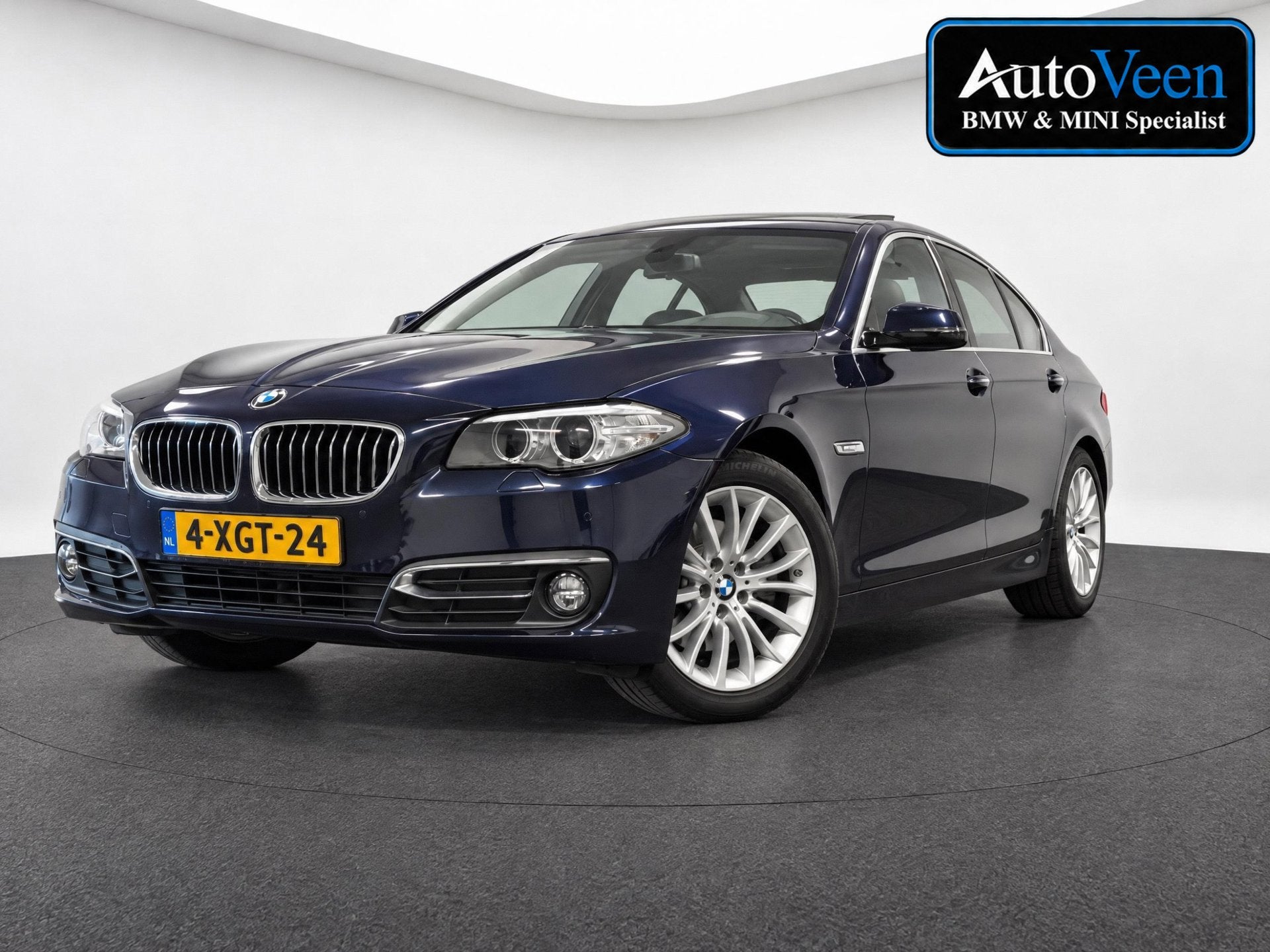 BMW 5-serie 520i Last Minute Edition (PANO, LEDER, NAVI, CRU, Auto's, Automaat, Dealer onderhouden, Achterwielaandrijving, Gebruikt