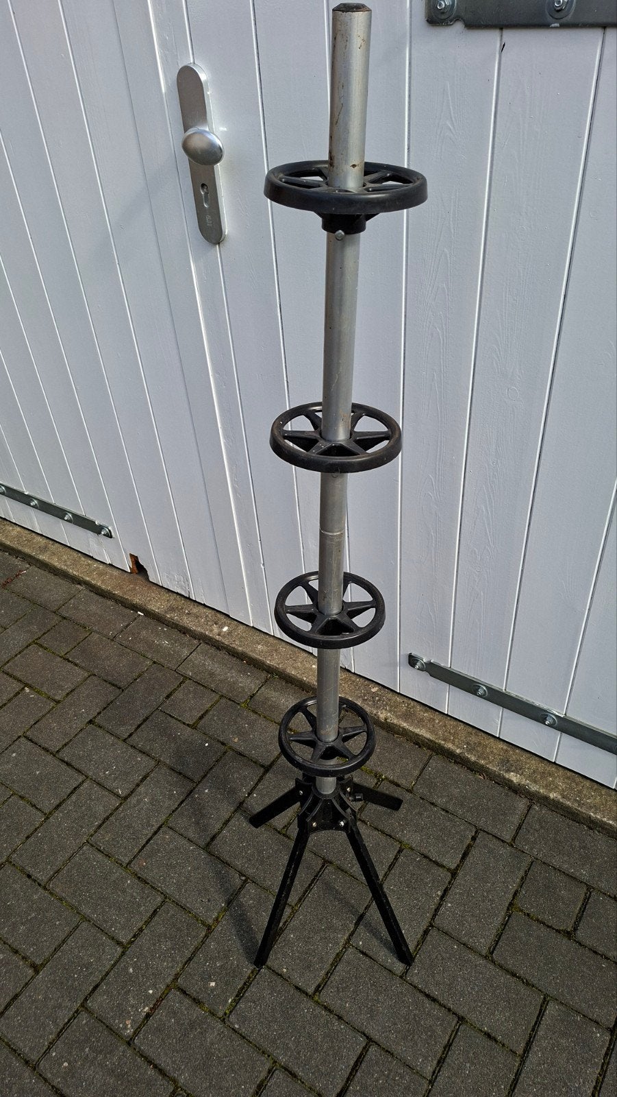 Standaard velgenhouder voor opslag 4 velgen, Auto diversen, Velgenbomen, Ophalen of Verzenden