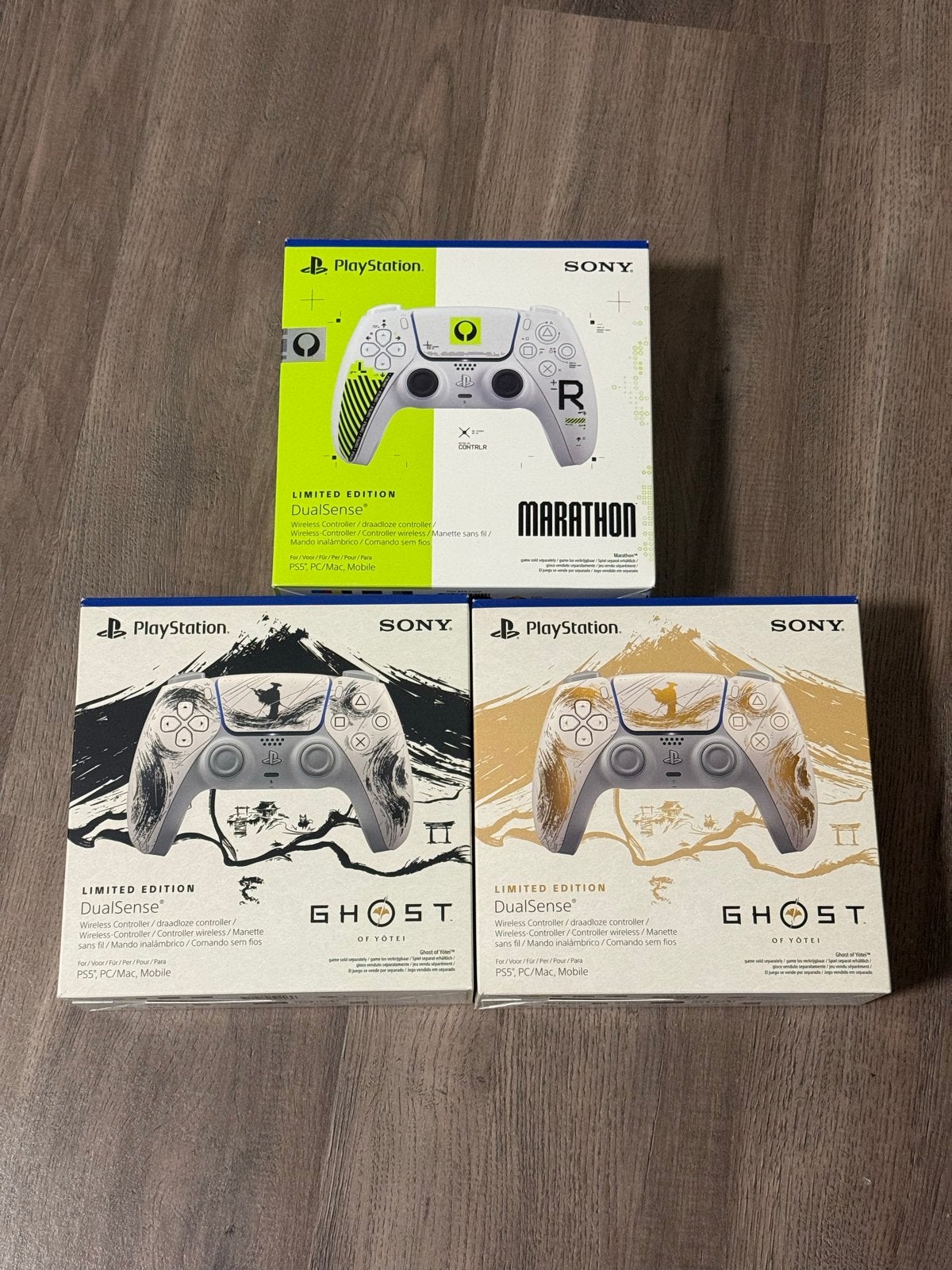 3x Limited Edition PS5 DualSense Controllers, Ophalen of Verzenden, Nieuw