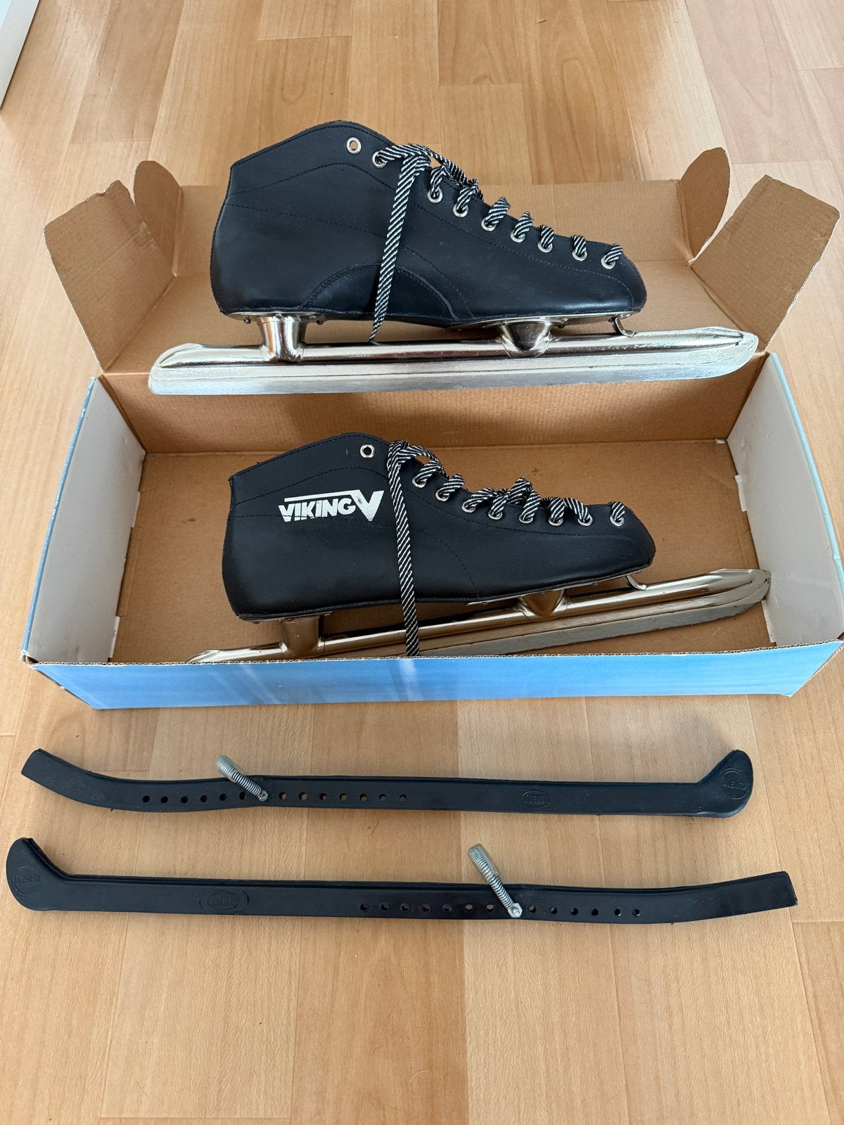 Viking Noren II Laag schaatsen - Maat 43, Sport en Fitness, Schaatsen, Viking, Gebruikt, Ophalen of Verzenden, Noren