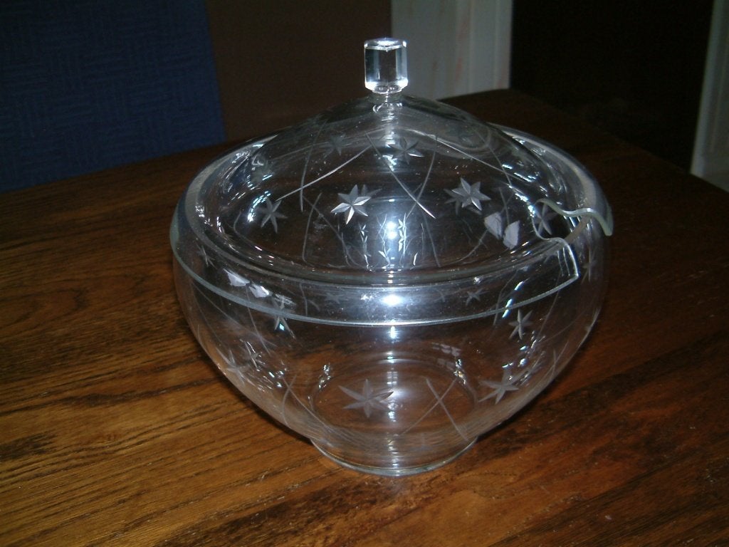 Punch bowl van kristal ongeveer 80 jaar oud, Ophalen