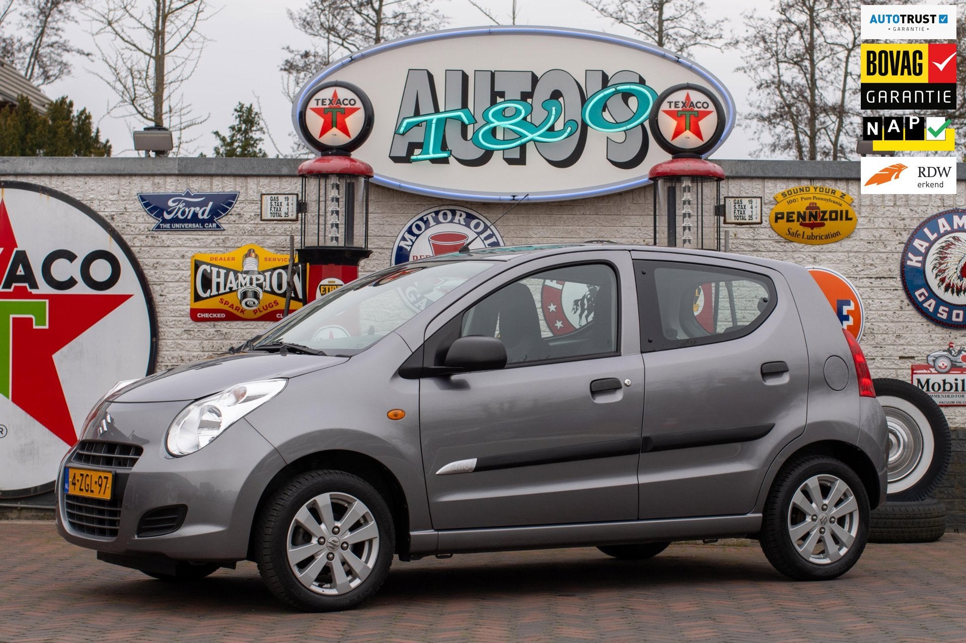 Suzuki Alto 1.0 Celebration EASSS NL-auto +NAP, Euro 5, Stof, Gebruikt, 200 kg