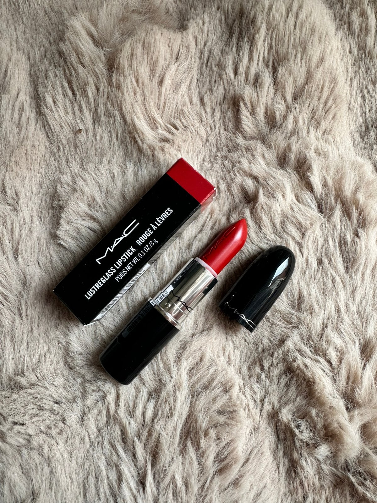 MAC lipstick kleur Lady Bug, Ophalen of Verzenden, Zo goed als nieuw, Lippen