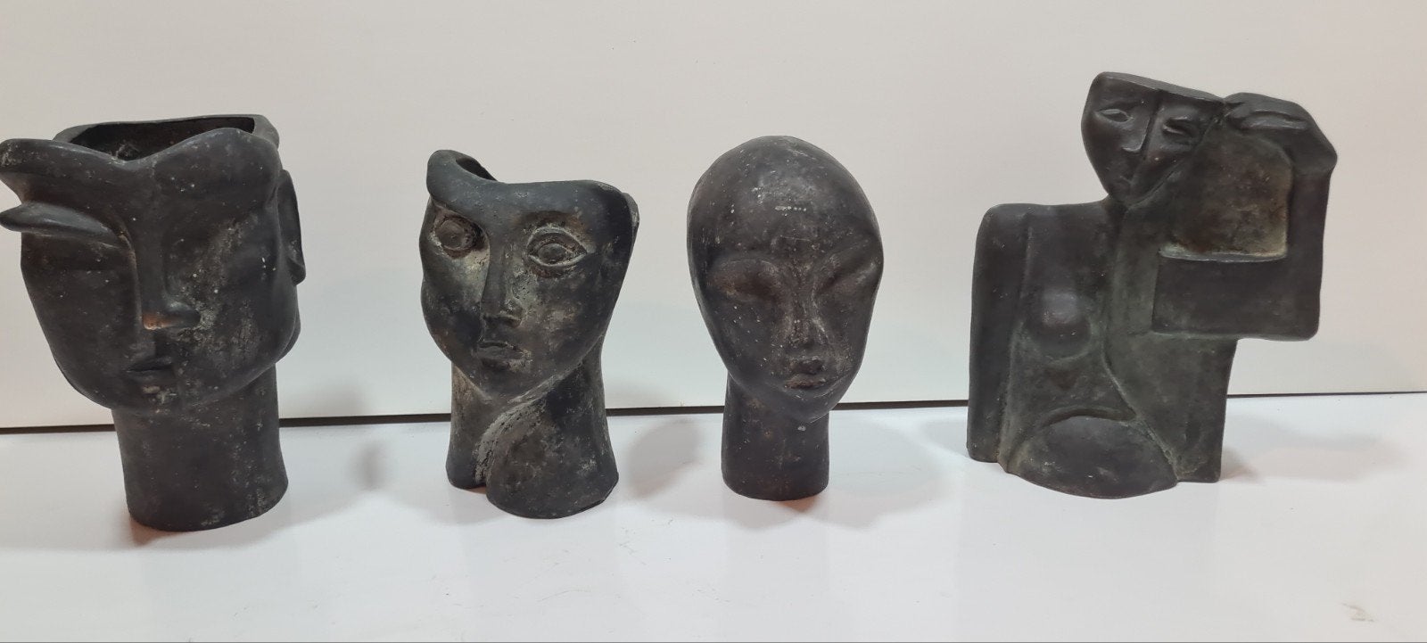 wegens niet opdagen opnieuwin verkoop set van 4 koperen beel, Antiek en Kunst, Kunst | Beelden en Houtsnijwerken, Ophalen, Gepatineerd