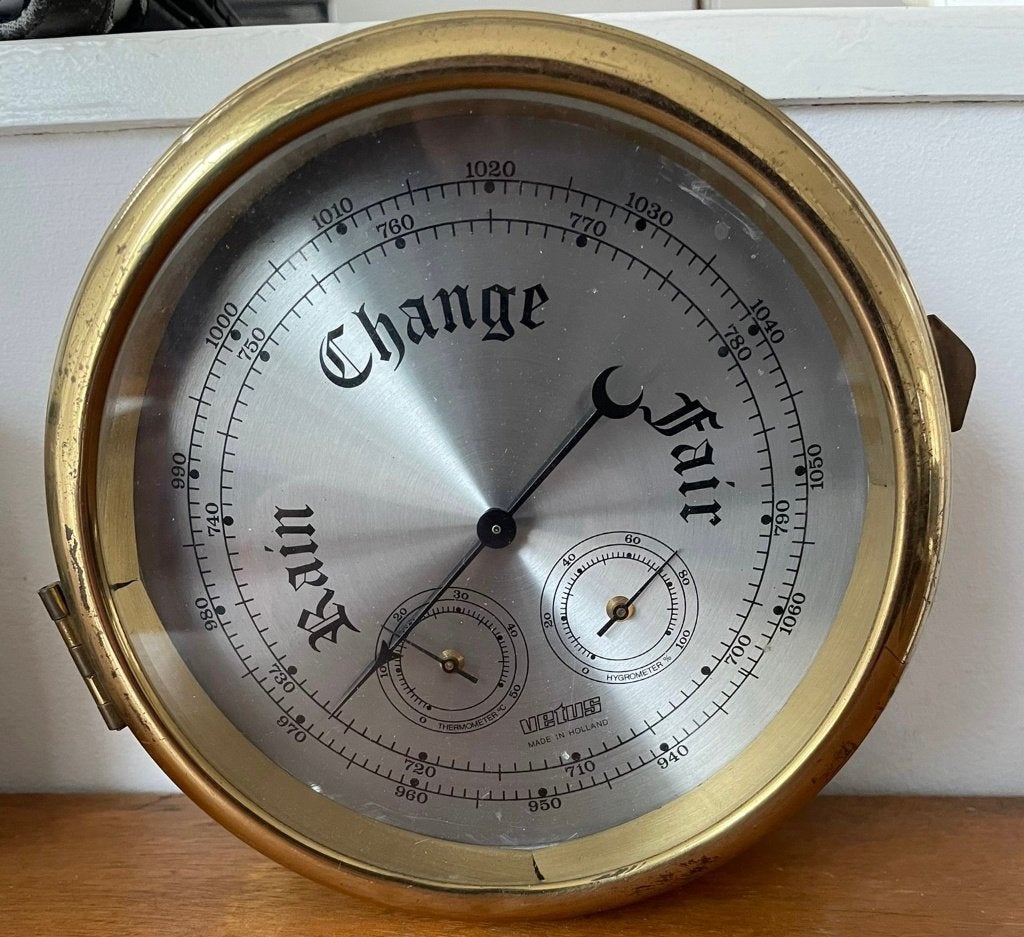 Werkende Barometer (Vetus) Ø15cm., Ophalen of Verzenden, Gebruikt, Barometer