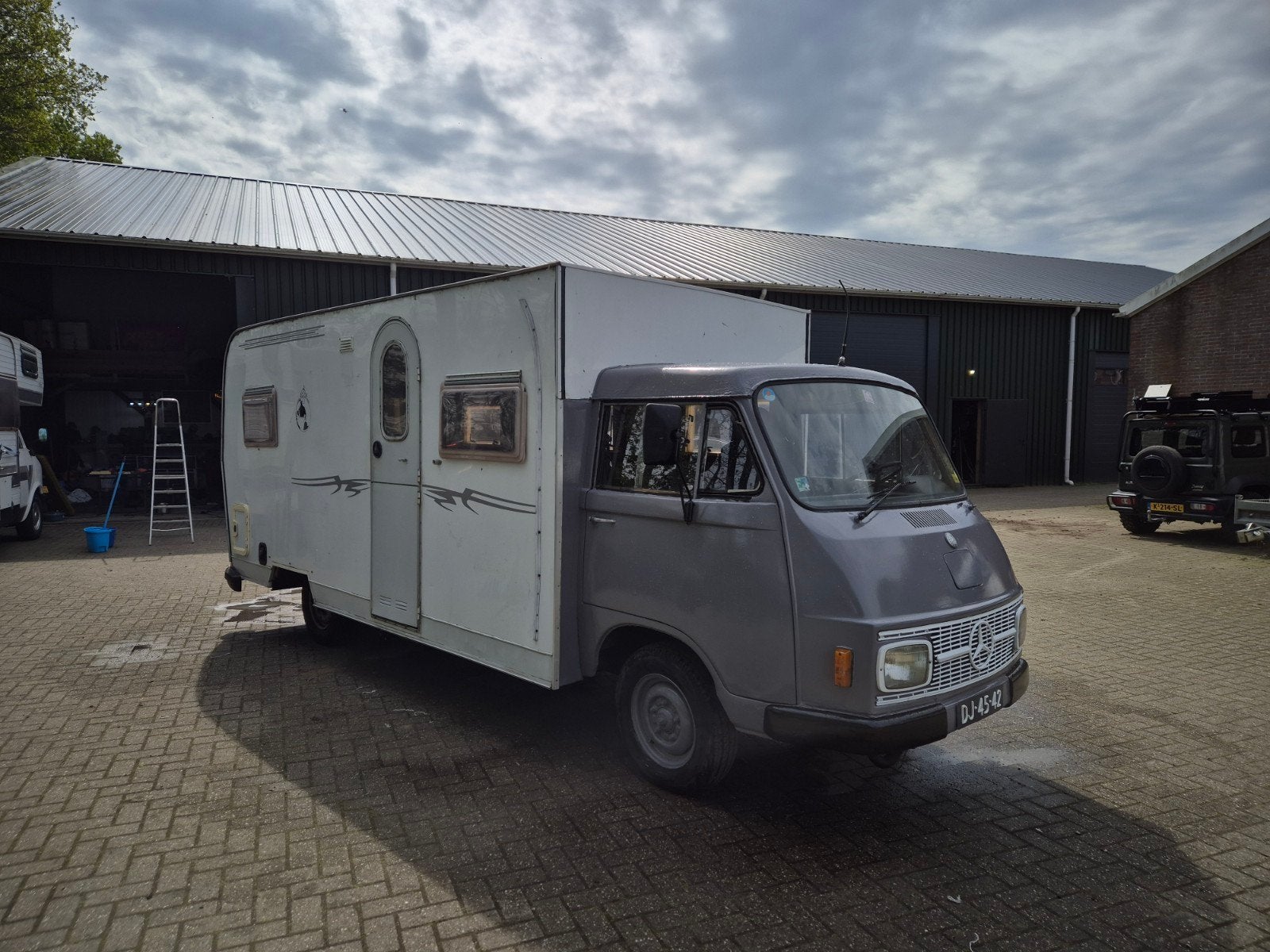 Mercedes-Benz  hanomag f35 Camper  apk en wegebelasting vrij, Bedrijf, Buscamper of Camperbus, Mercedes-Benz