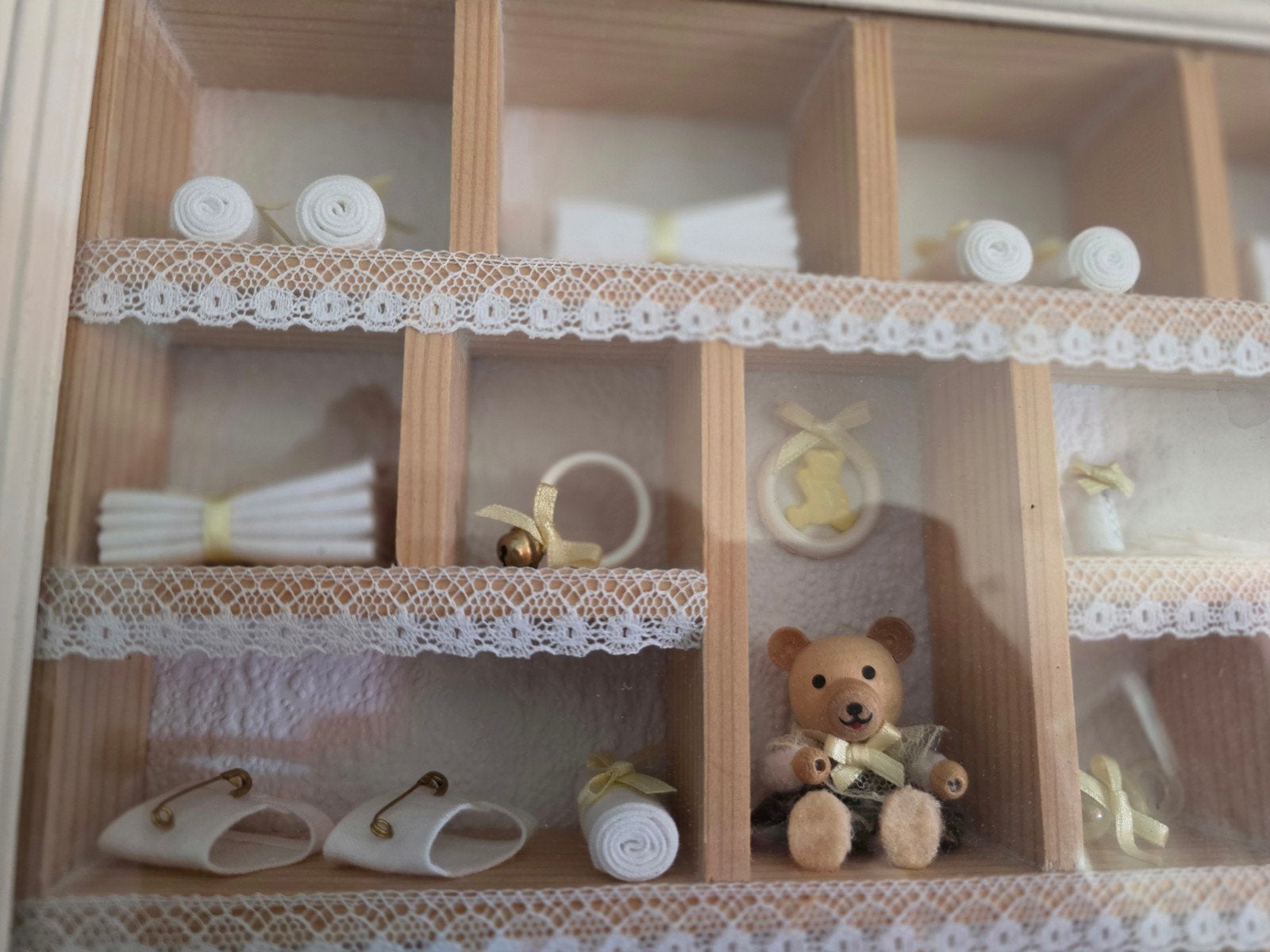 Uniek Kraamcadeau: Handgemaakt Geboortebord met Teddybeer, Ophalen of Verzenden, Zo goed als nieuw