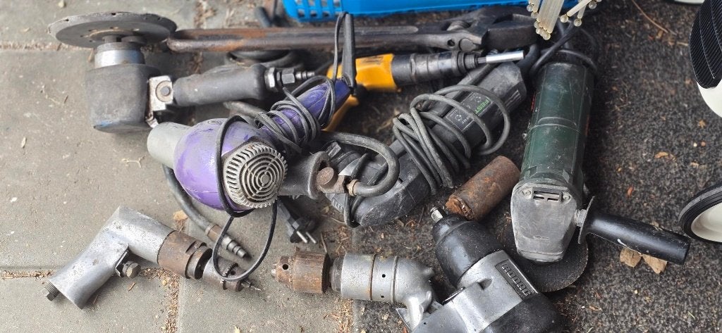 DIVERSE HANDGEREEDSCHAP GEBRUIKT, Ophalen, Gebruikt