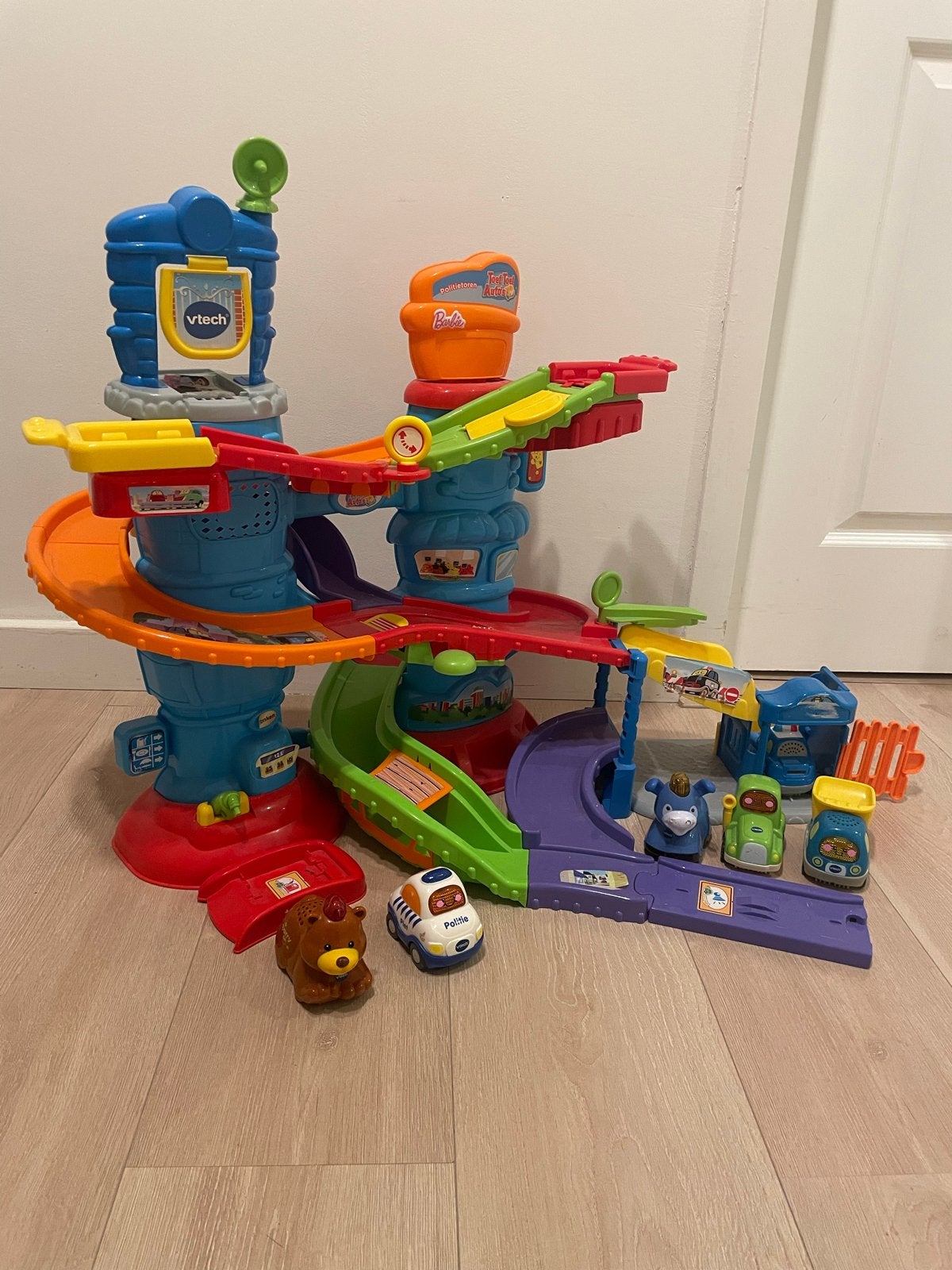 VTech Toet Toet Auto's Garage met extra auto's, Ophalen, Zo goed als nieuw