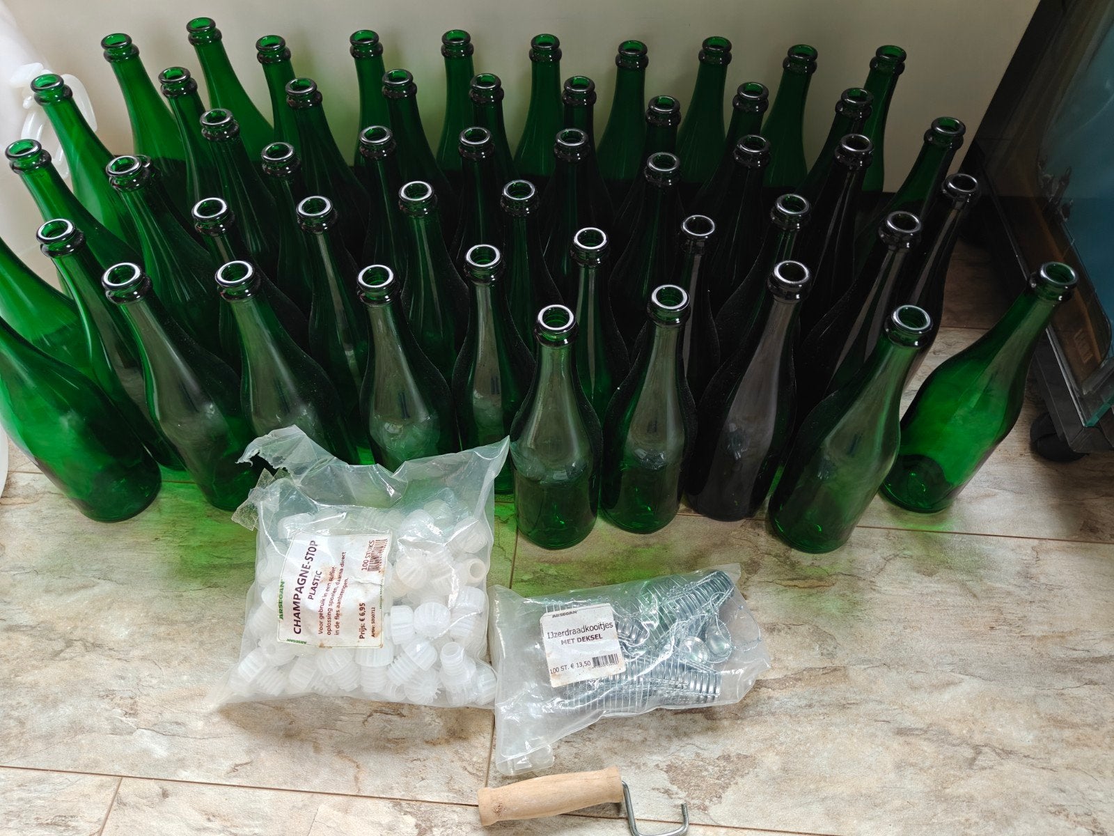 50 Champagneflessen met kurken, Ophalen, Gebruikt