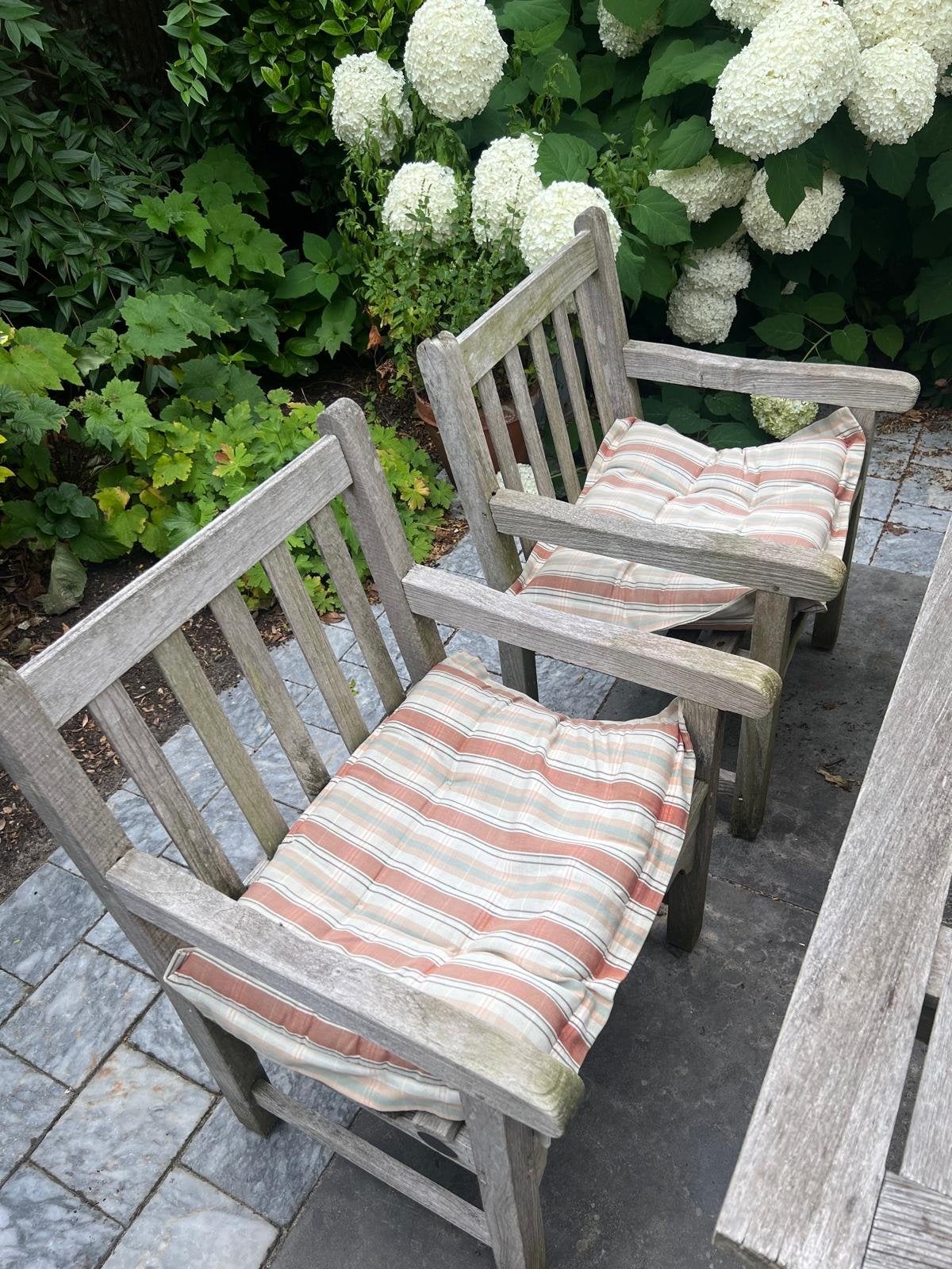 Teak tuinstoelen (20 jaar oud) met kussens, Tuin en Terras, Tuinstoelen, Ophalen, Gebruikt, Teakhout