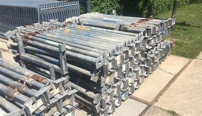 te koop schroefstempels bouwstempels stempels stutten, Ophalen of Verzenden, Gebruikt, 50 tot 100 mm