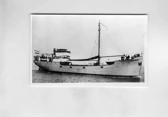 scheepvaart-foto-quo vadis 1933-2x, Ophalen of Verzenden, Zo goed als nieuw, Motorboot, Boek of Tijdschrift