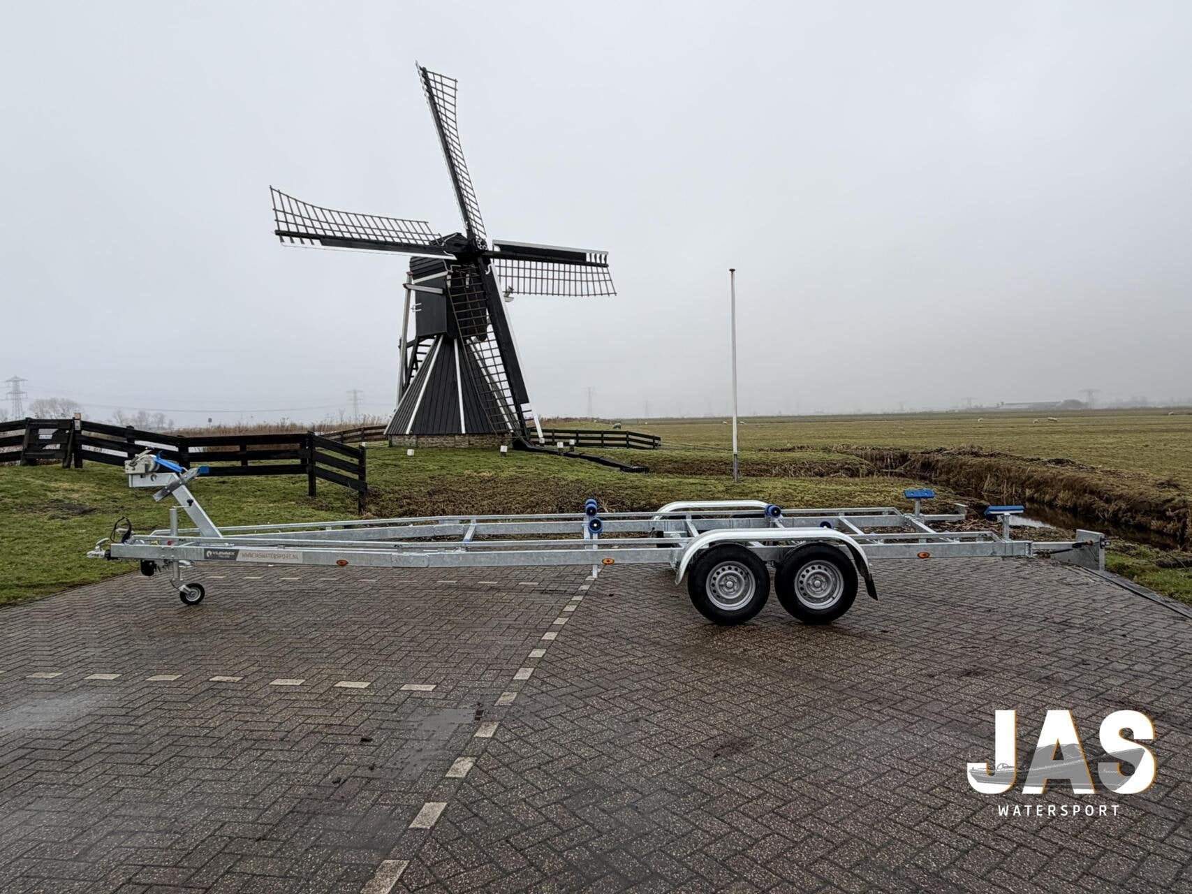 VOORRAAD Vlemmix boottrailer 840x255cm 3500KG (bwj 2026), Watersport en Boten, Boottrailers, Nieuw, Overige typen, Dubbelassig (tandemas)